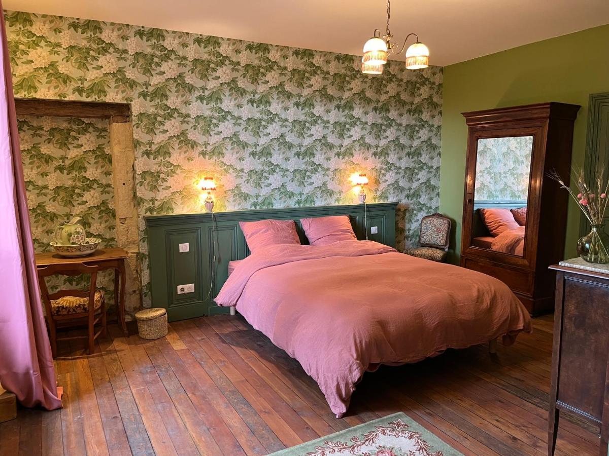 Le Clos Chalmon Chambre D'Hote Монтиньяк Экстерьер фото