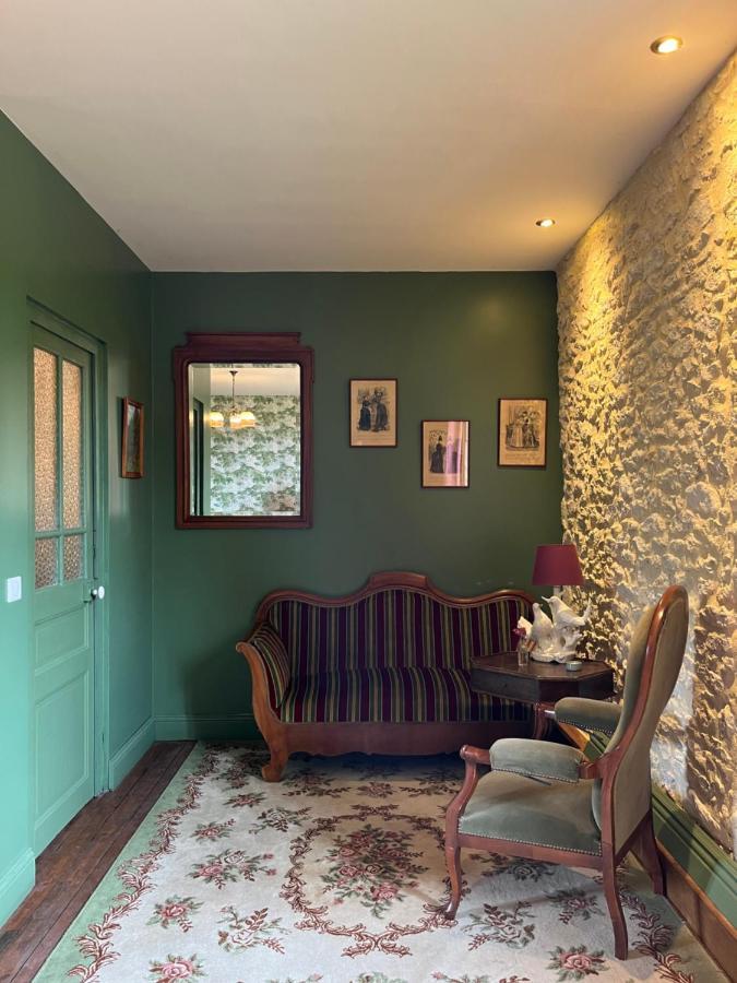Le Clos Chalmon Chambre D'Hote Монтиньяк Экстерьер фото